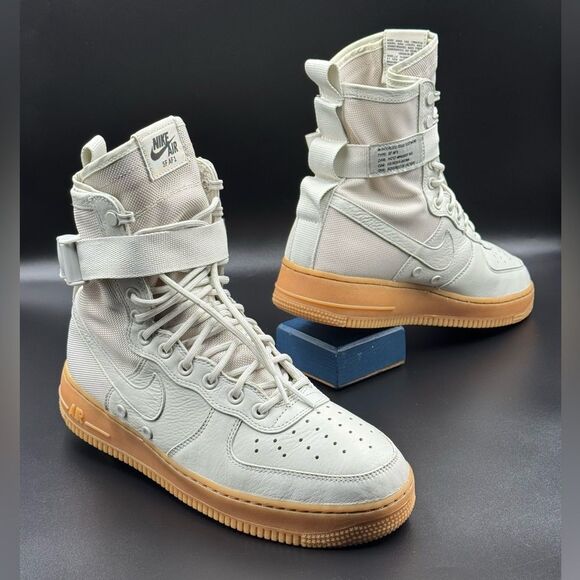 Wmns Nike SF Air Force 1 High 'Light Bone' - Picture 1 of 10